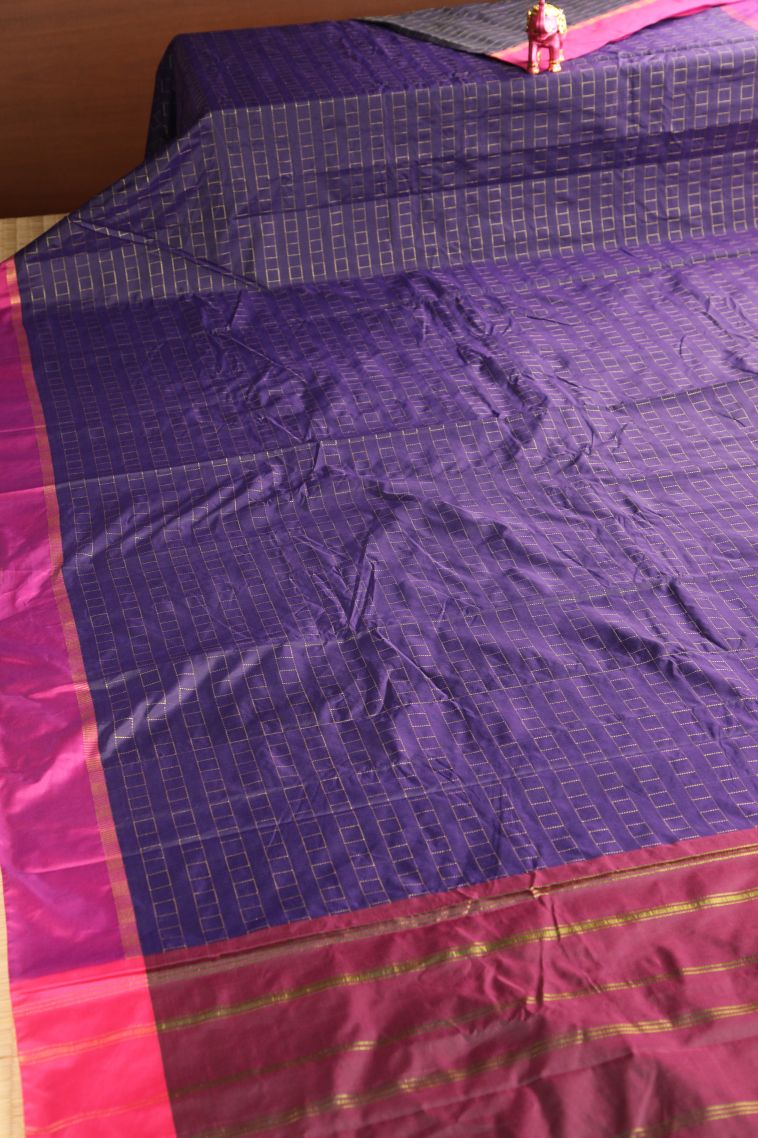 Viola Purple Visiri Madippu Silk Sarees with Gold Zari Checks view 2