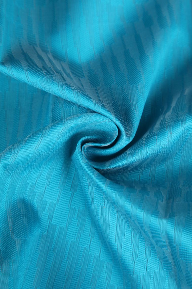 Cerulean Blue Visiri Madippu Silk Sarees with Silver Zari Floral Patterns view 4