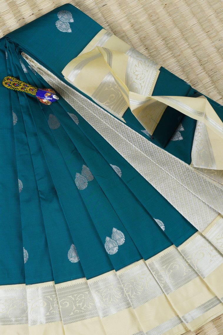Ocean Blue Visiri Madippu Silk Sarees with Silver Zari Paisley (mango Design) view 1