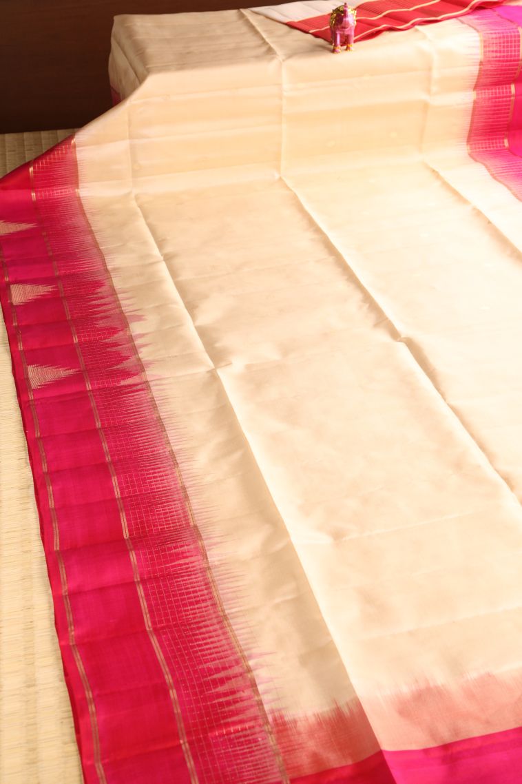 Cream White Soft Silk Saree with Gold Zari Floral Puttas view 2