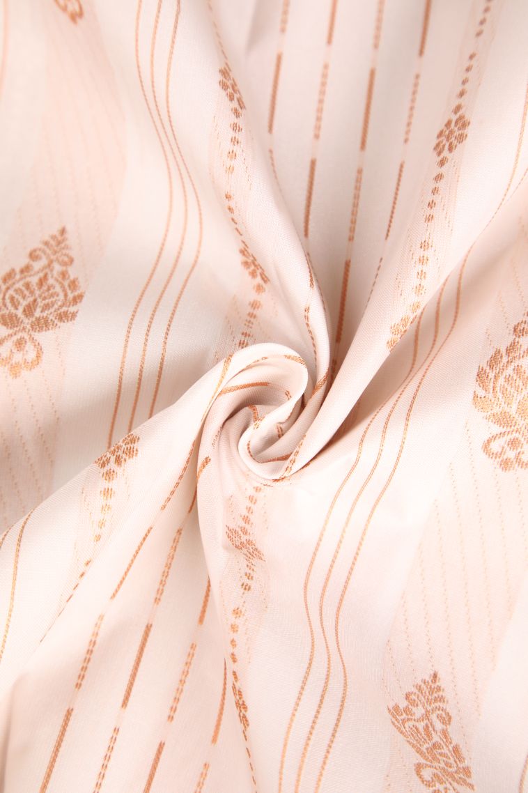 Lace White Visiri Madippu Silk Sarees with Copper Zari Floral Puttas view 4