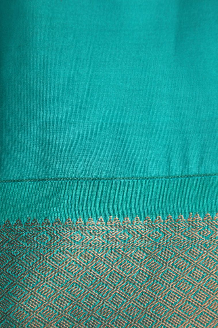 Lace White Visiri Madippu Silk Sarees with Copper Zari Floral Puttas view 3