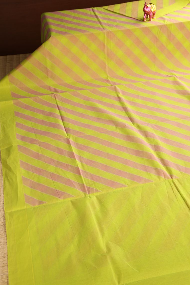 Basil Green Kovai Cotton Sarees with Without Zari Zari Cross Straipes view 2