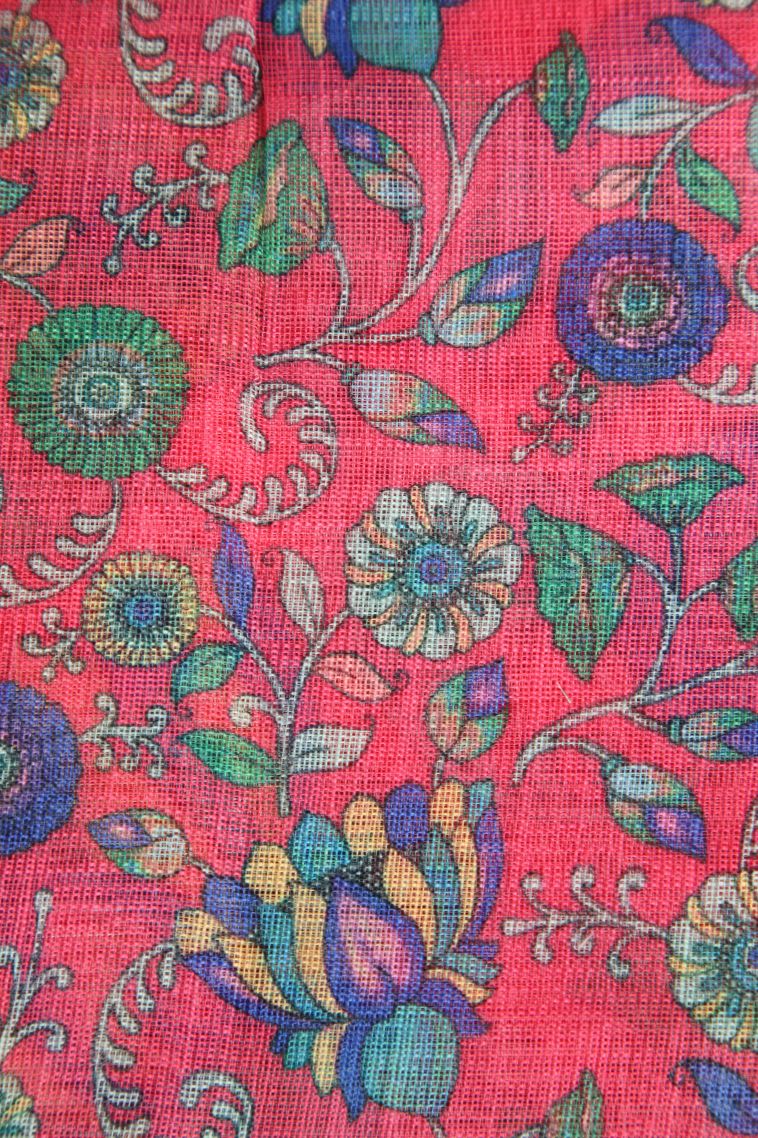 Rouge Pink Linen Saree with Without Zari Zari Pathik Motifs view 3