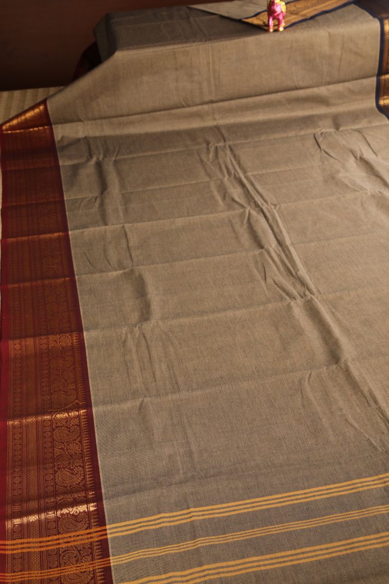 Oat Yellow Chettinad Cotton Sarees with Gold Zari Plain view 2