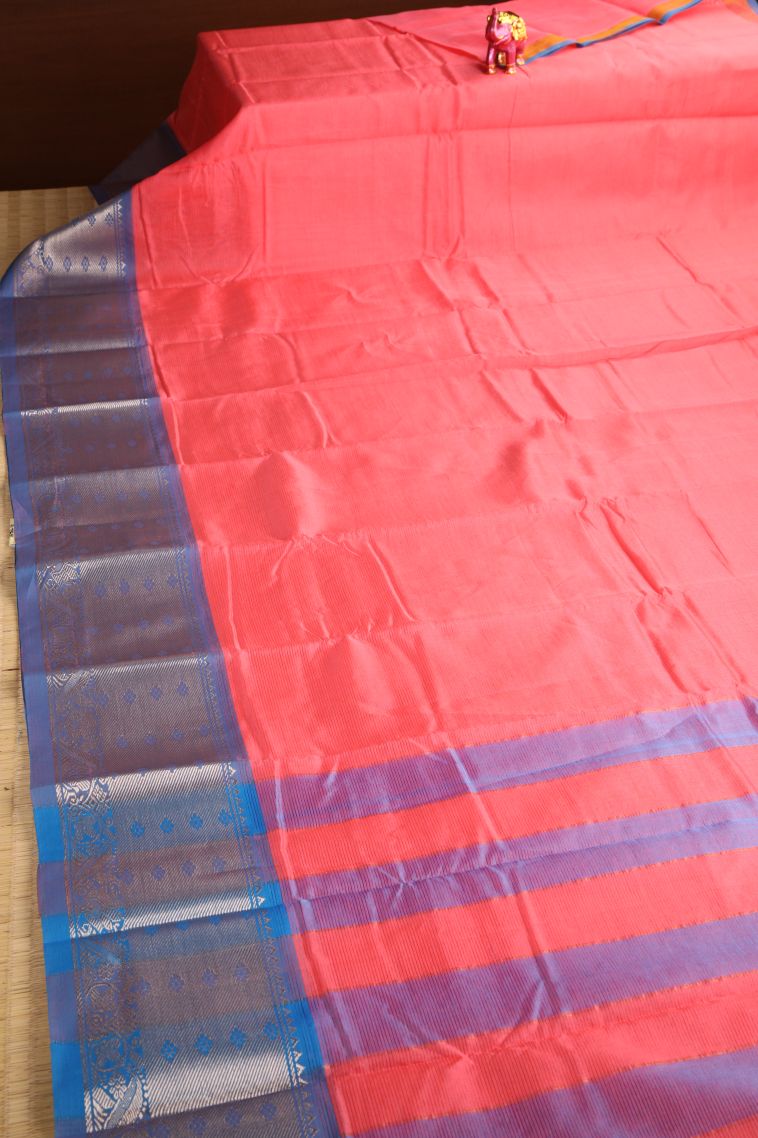 Rouge Pink Cotton Sarees with Gold Zari Plain view 2