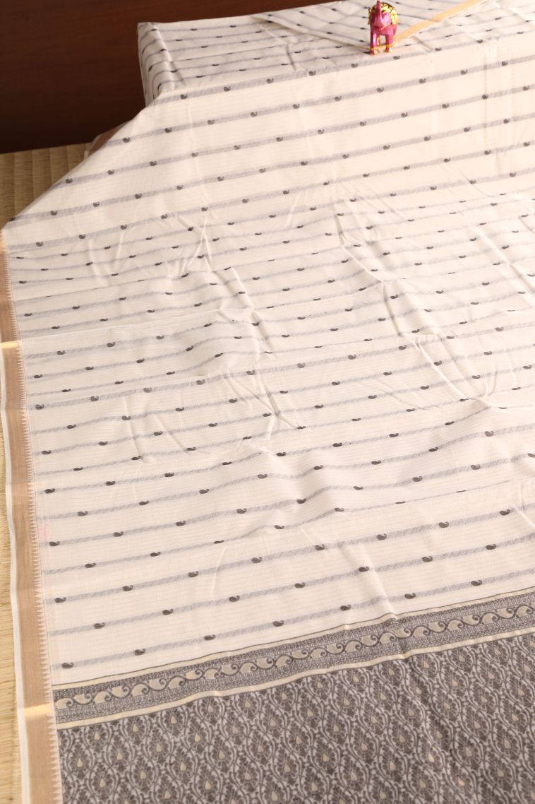 Ivory White Kanchi Cotton Sarees with Gold Zari Manga view 2