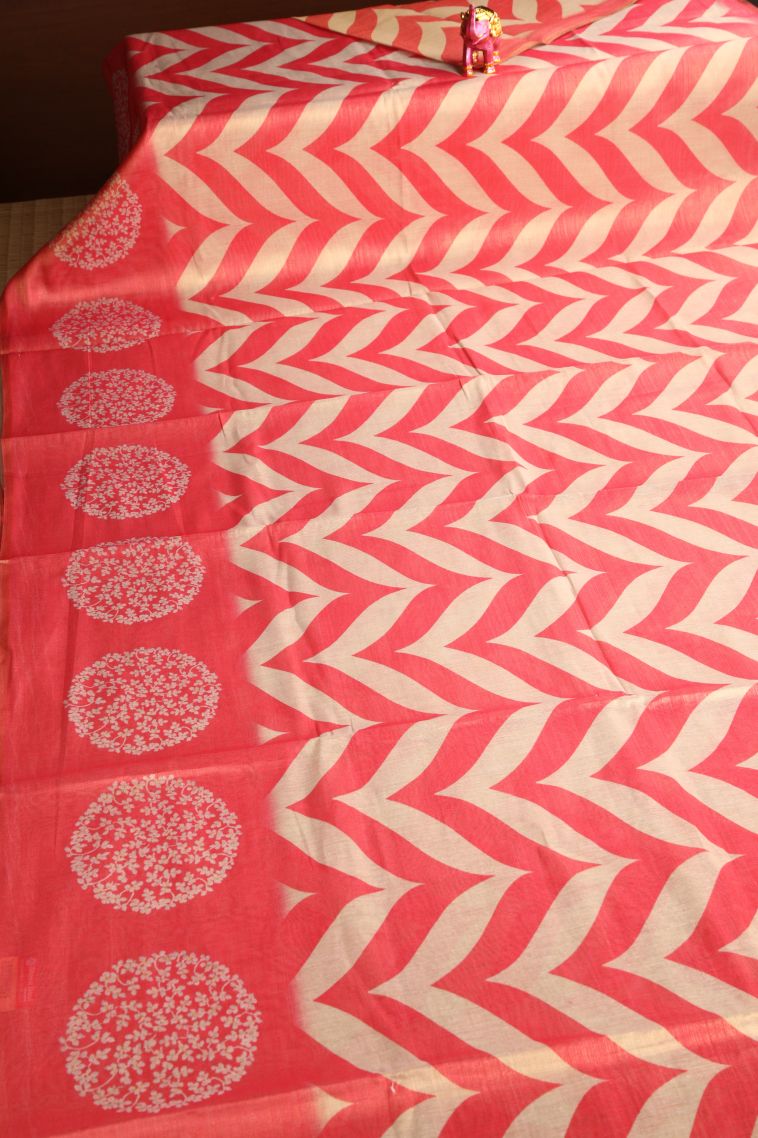 Punch Pink Tissue Silk Sarees with Gold Zari Zig Zag Pattern view 2