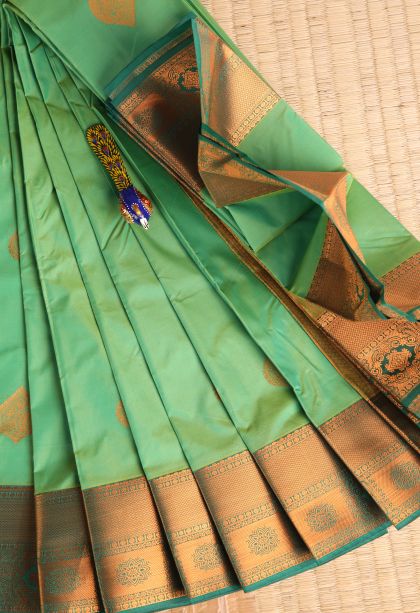 Fern Green Visiri Madippu Silk Sarees with Copper Zari Floral Patterns