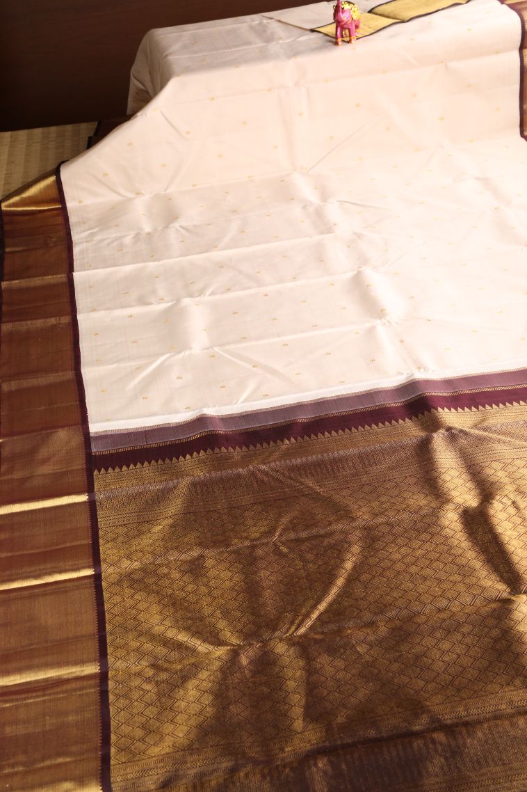 Coconut White Kanchipuram Silk Sarees with Gold Zari Buttis (small Dots Or Motifs) view 2