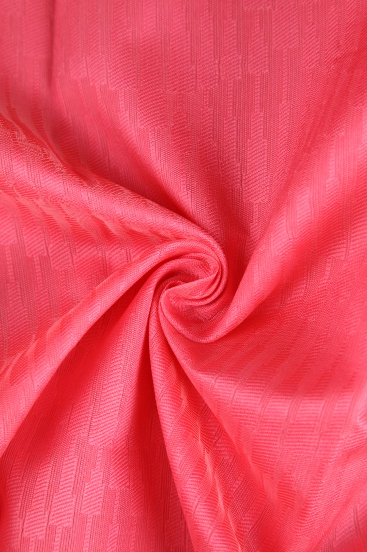 Strawberry Pink Visiri Madippu Silk Sarees with Silver Zari Floral Patterns view 4