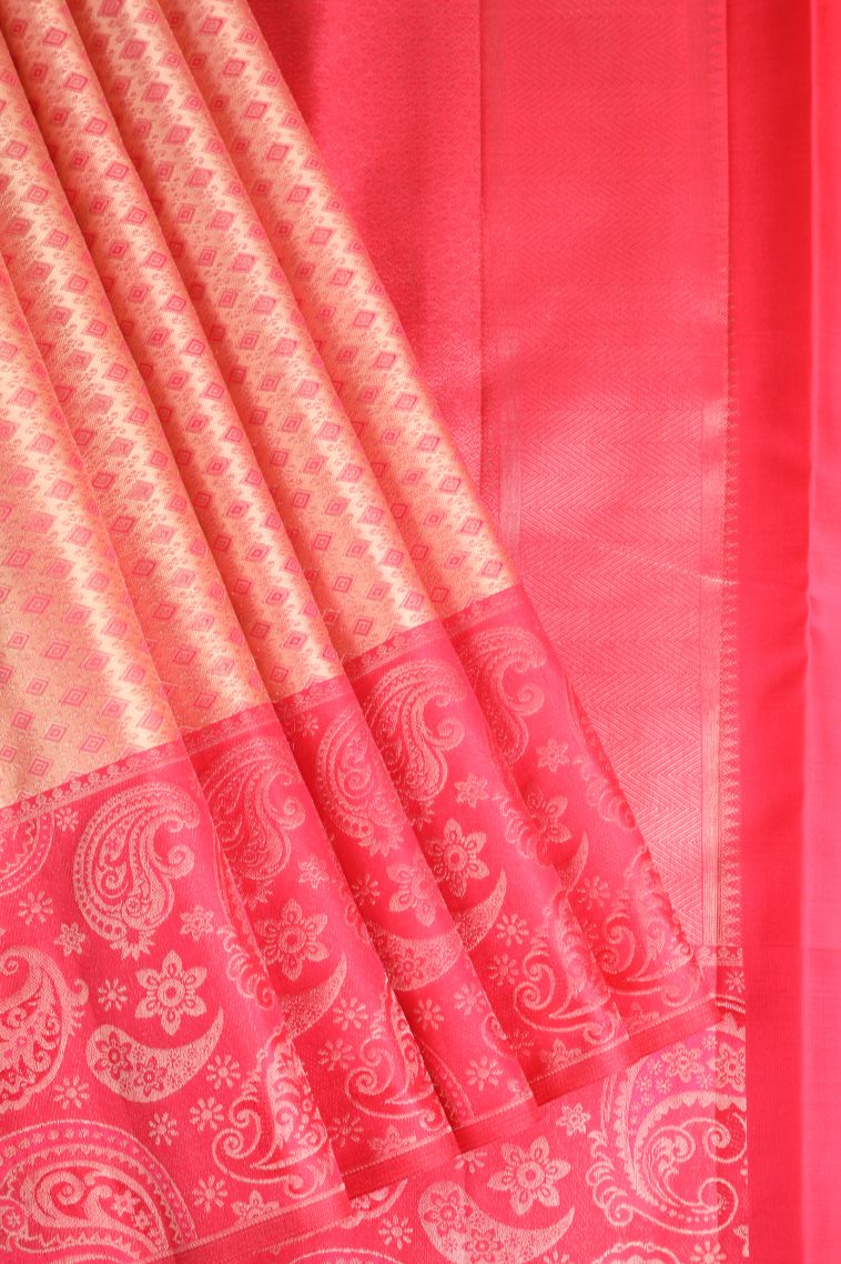 Salmon Pink Kanchipuram Silk Sarees with Gold Zari Geometric Shapes view 1