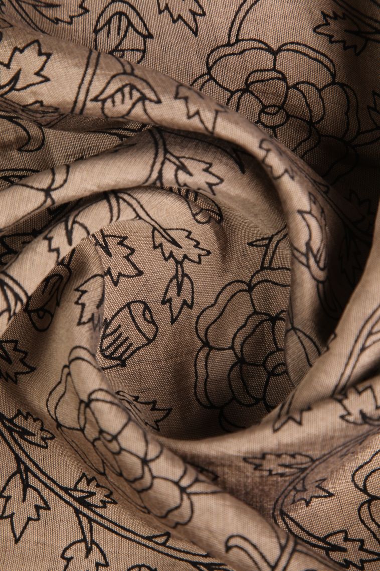Vanilla Custard Yellow Chanderi Cotton Sarees with Gold Zari Floral Patterns view 4