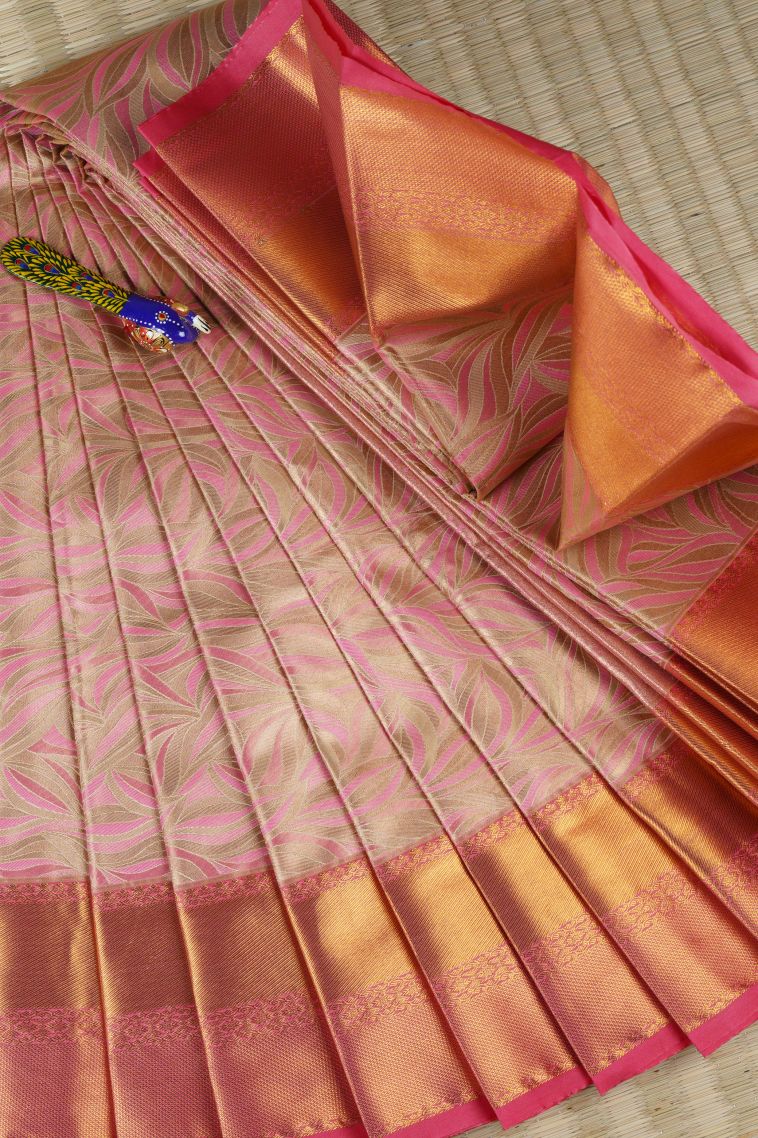 Peach Pink Visiri Madippu Silk Sarees with Gold And Silver Zari Floral Patterns view 1