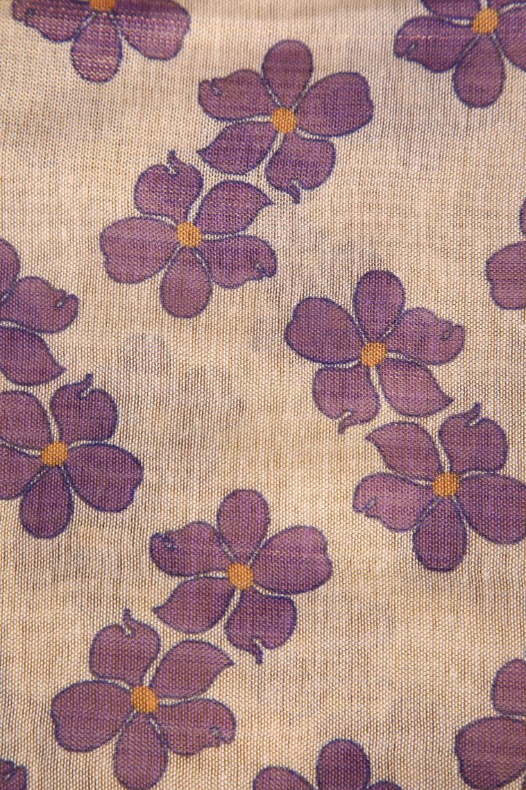 Vanilla Custard Yellow Tissue Silk Sarees with Gold Zari Floral Puttas view 3