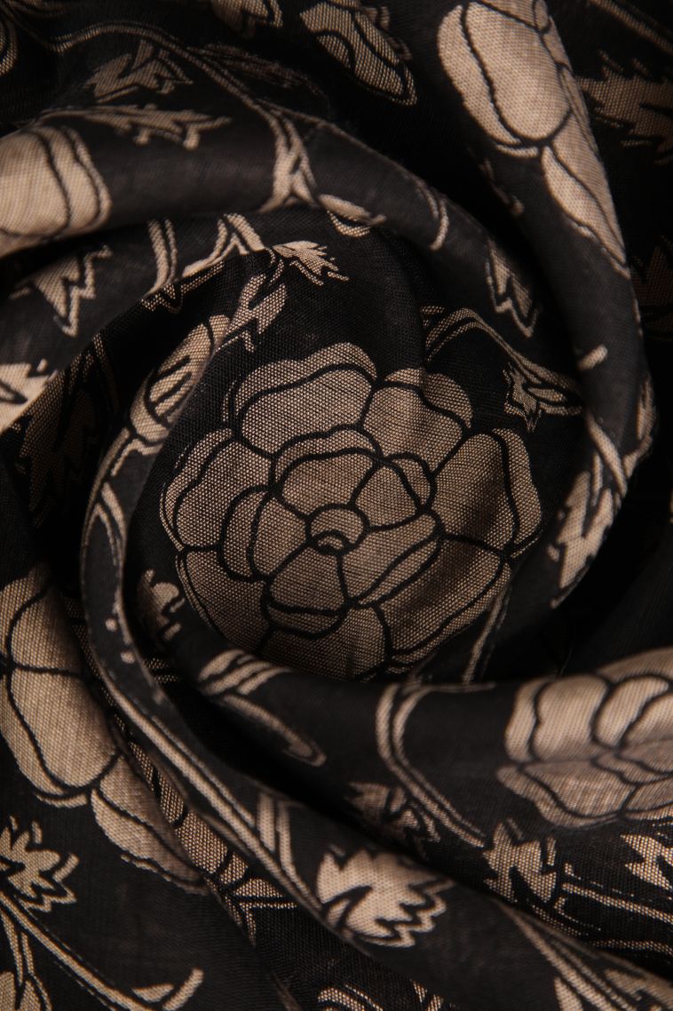 Asphalt Black Chanderi Cotton Sarees with Gold Zari Floral Patterns view 4