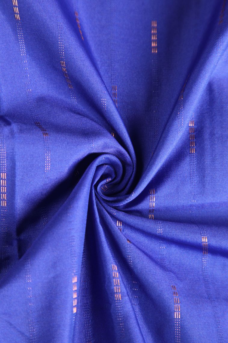 Azure Blue Visiri Madippu Silk Sarees with Gold Zari Rain Drops Mottif view 4