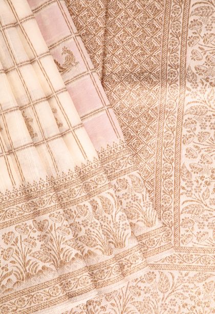 Ivory White Banaras Sarees with Antic Zari Animal  Mottif