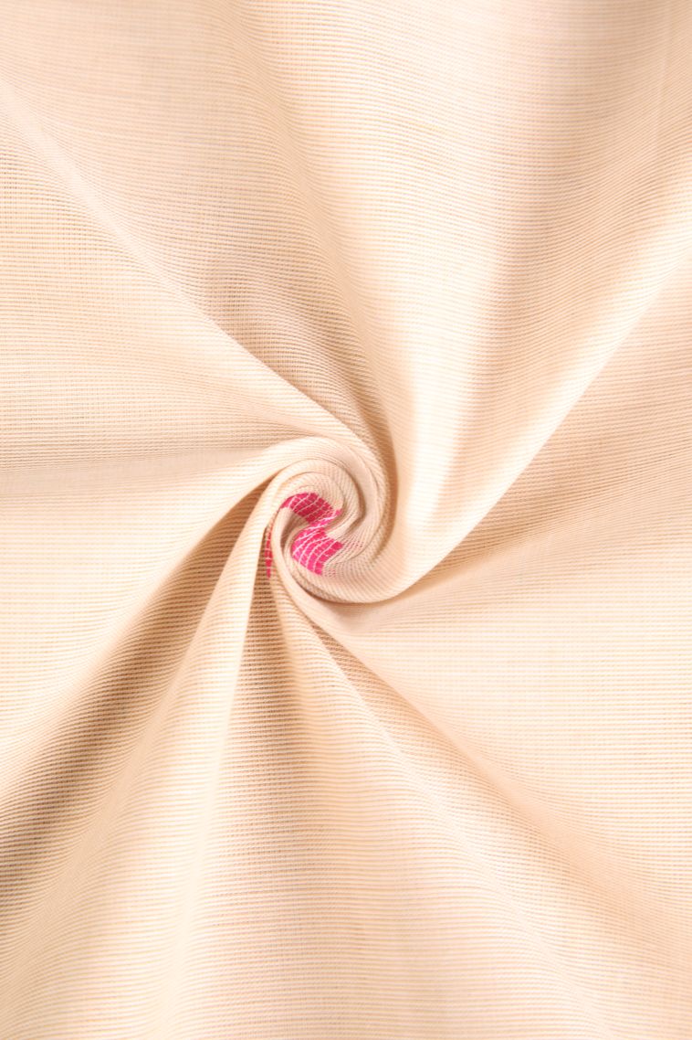 Coconut White Chettinad Cotton Sarees with Gold Zari Temple Pattern view 4