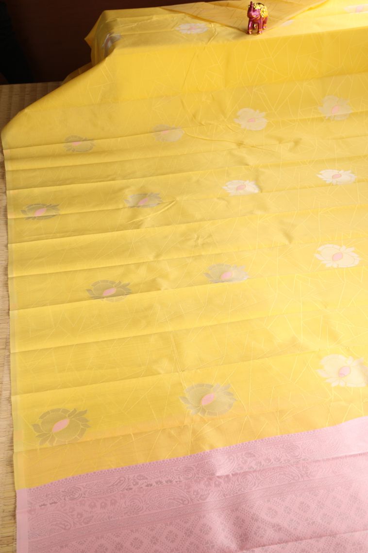 Lemon Yellow Visiri Madippu Silk Sarees with Silver Zari Floral Patterns view 2