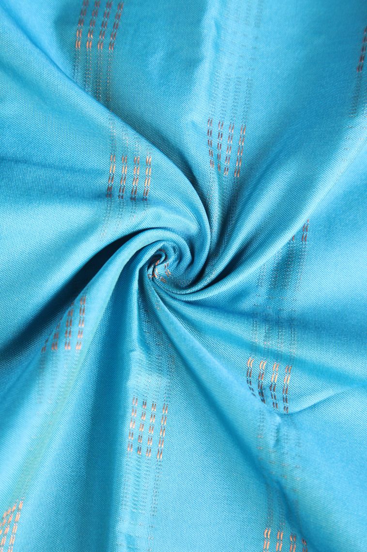 Basil Green Visiri Madippu Silk Sarees with Gold Zari Puttas view 4