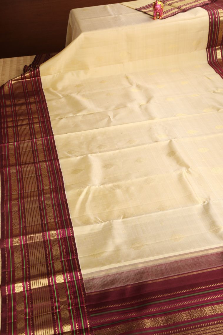 Cream White Kanchipuram Silk Sarees with Gold Zari Plain view 2