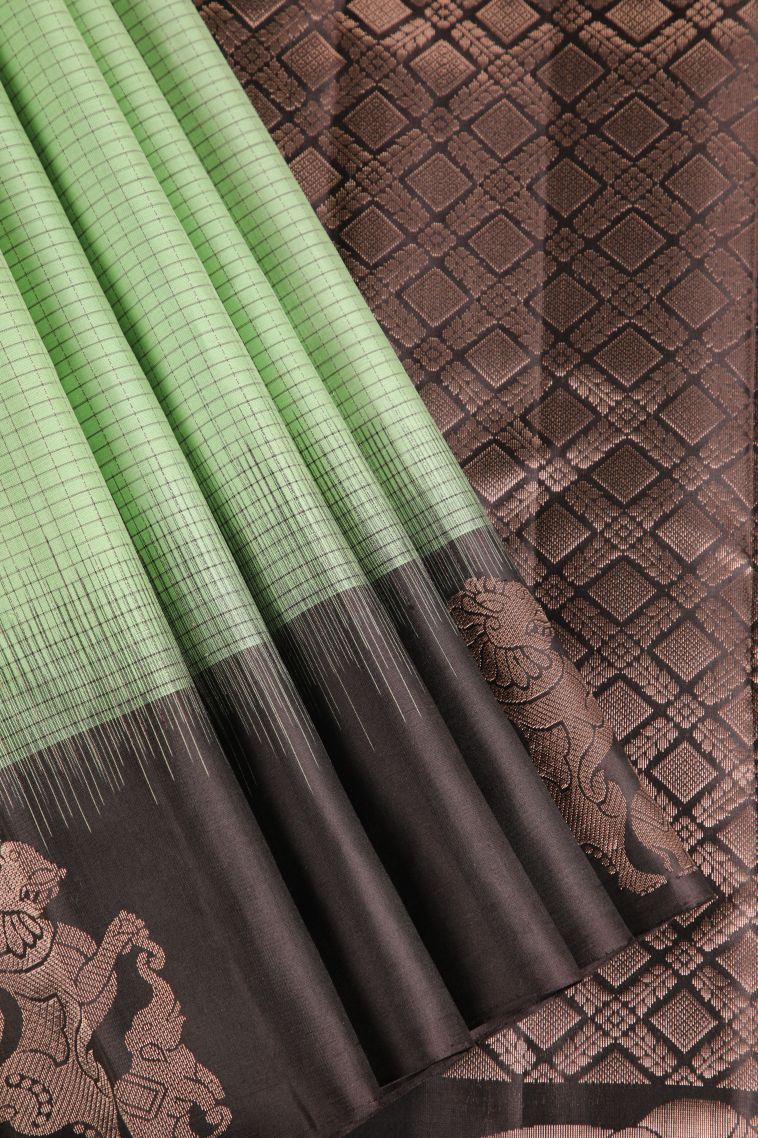 Pistachio Green Soft Silk Saree with Thread Zari Checked  Threap view 1