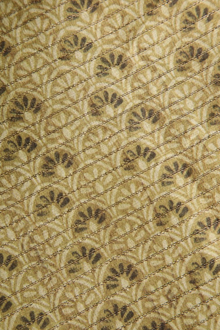 Vanilla Custard Yellow Semi Tussar Silk with Gold Zari Leaf Pattern view 3