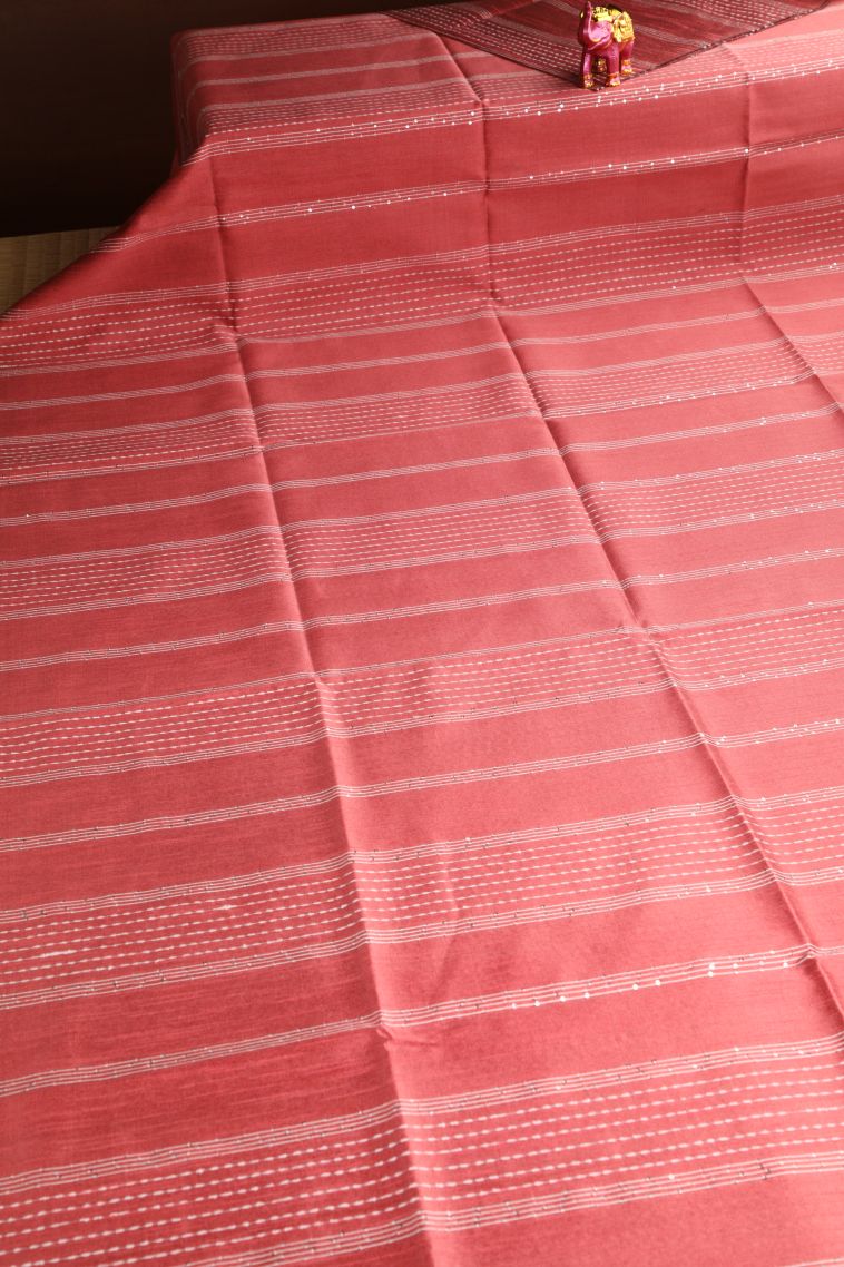 Blush Red Jute Sarees with Thread Zari Thred Weaving view 2