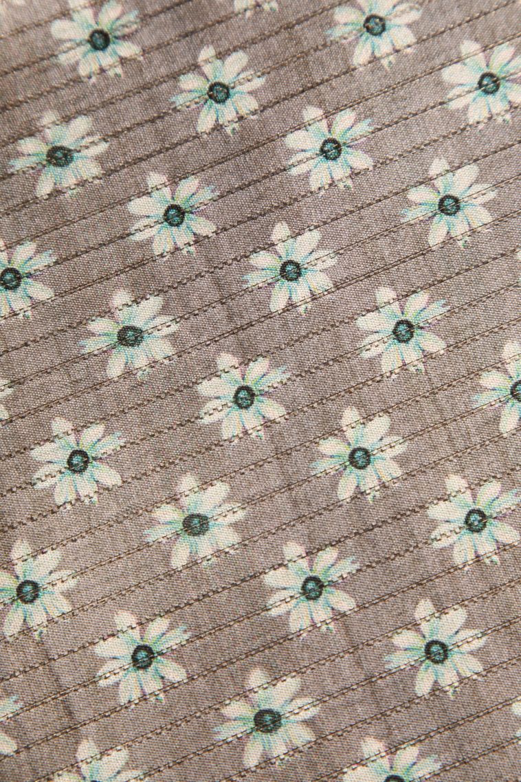 Punch Pink Semi Tussar Silk with Gold Zari Floral Patterns view 3