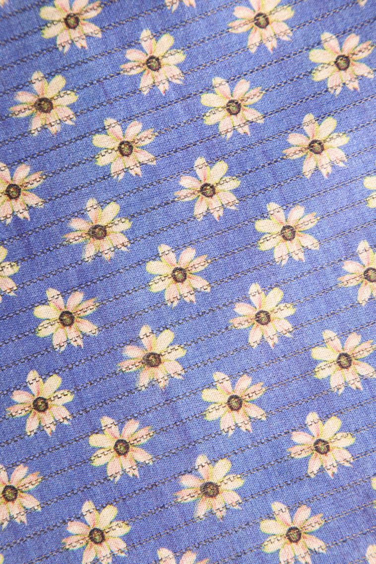 Macaroon Yellow Semi Tussar Silk with Gold Zari Floral Patterns view 3