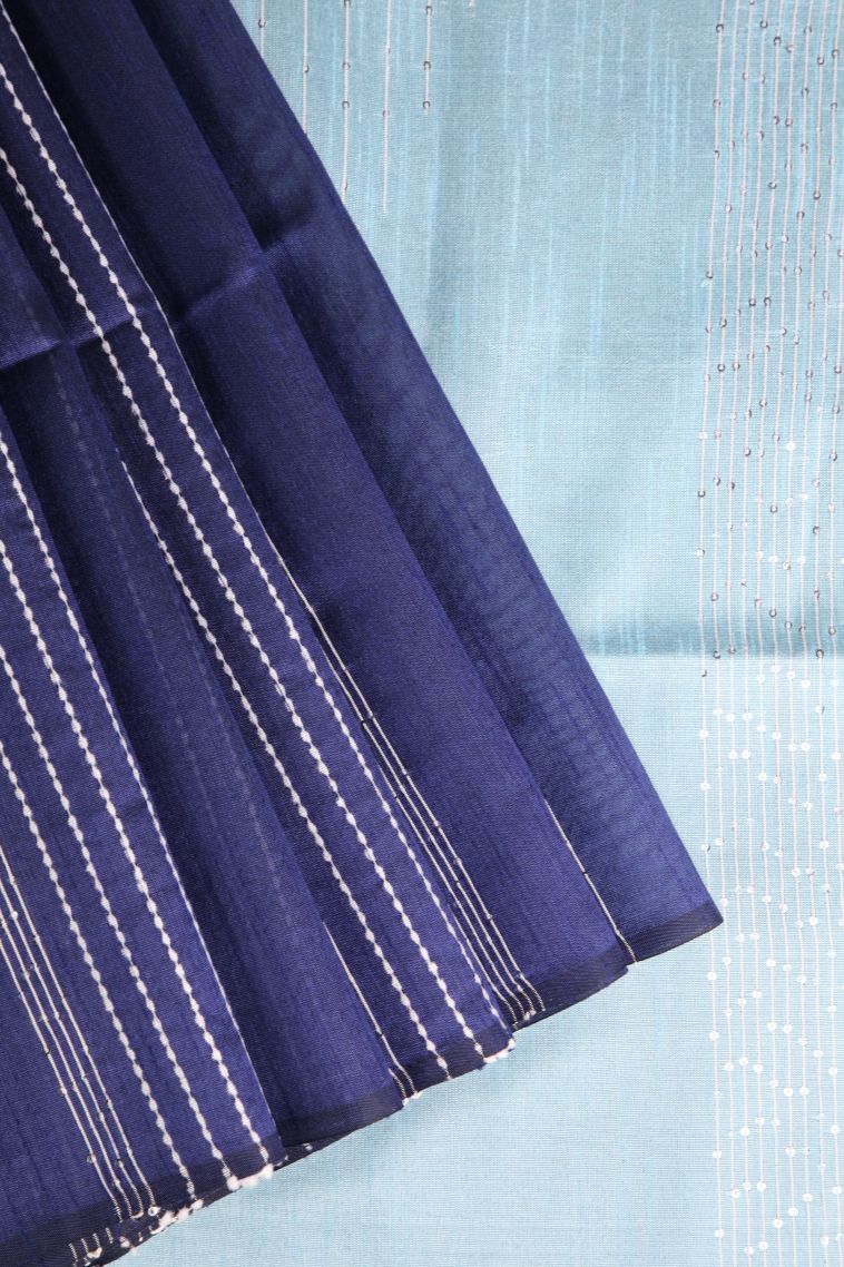 Berry Blue Jute Sarees with Thread Zari Thred Weaving view 1