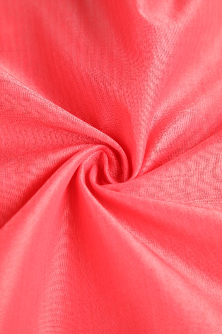 Watermelon Pink Silk Cotton Sarees with Silver Zari Geometric Shapes view 4
