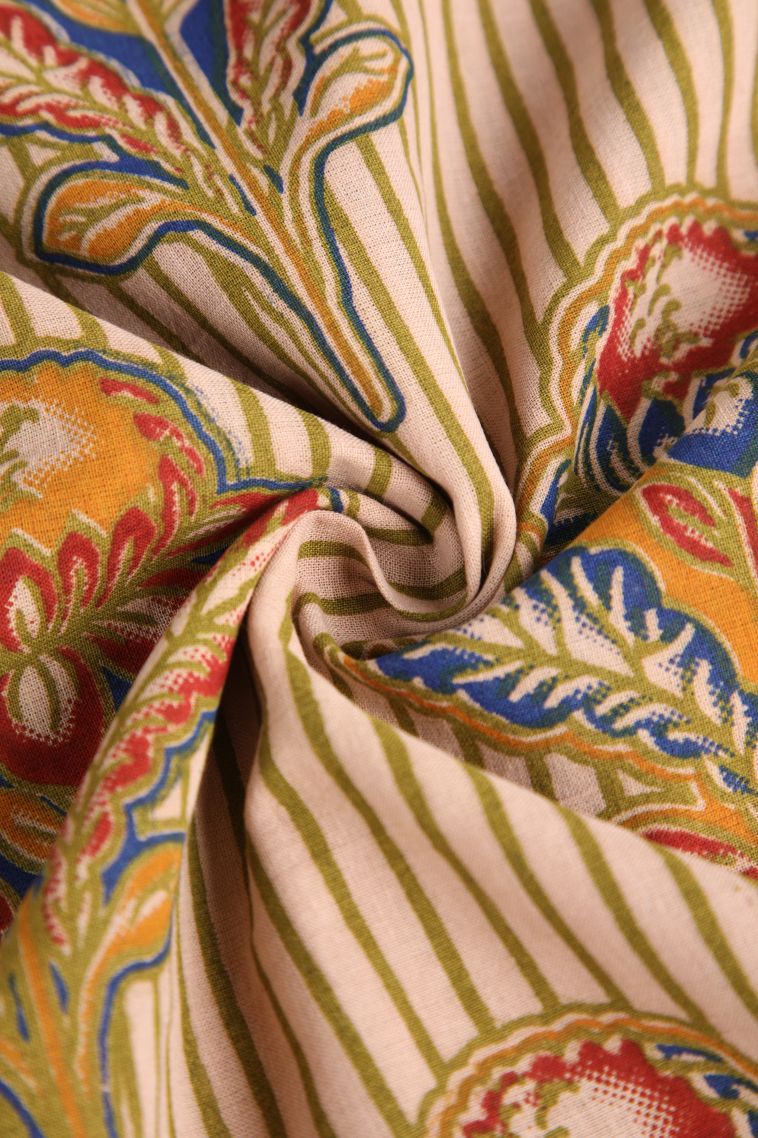 Olive Green Kalamkari with Without Zari Zari Floral Patterns view 4