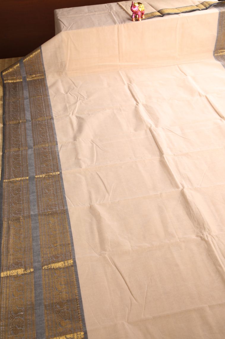 Coconut White Chettinad Cotton Sarees with Gold Zari Plain With Border view 2