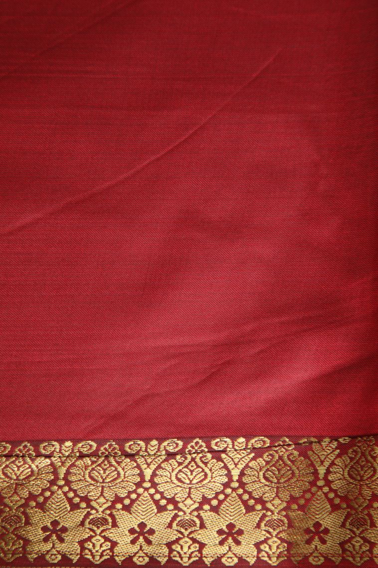 Moccon Green Apoorva Silk Sarees with Gold Zari Plain view 3
