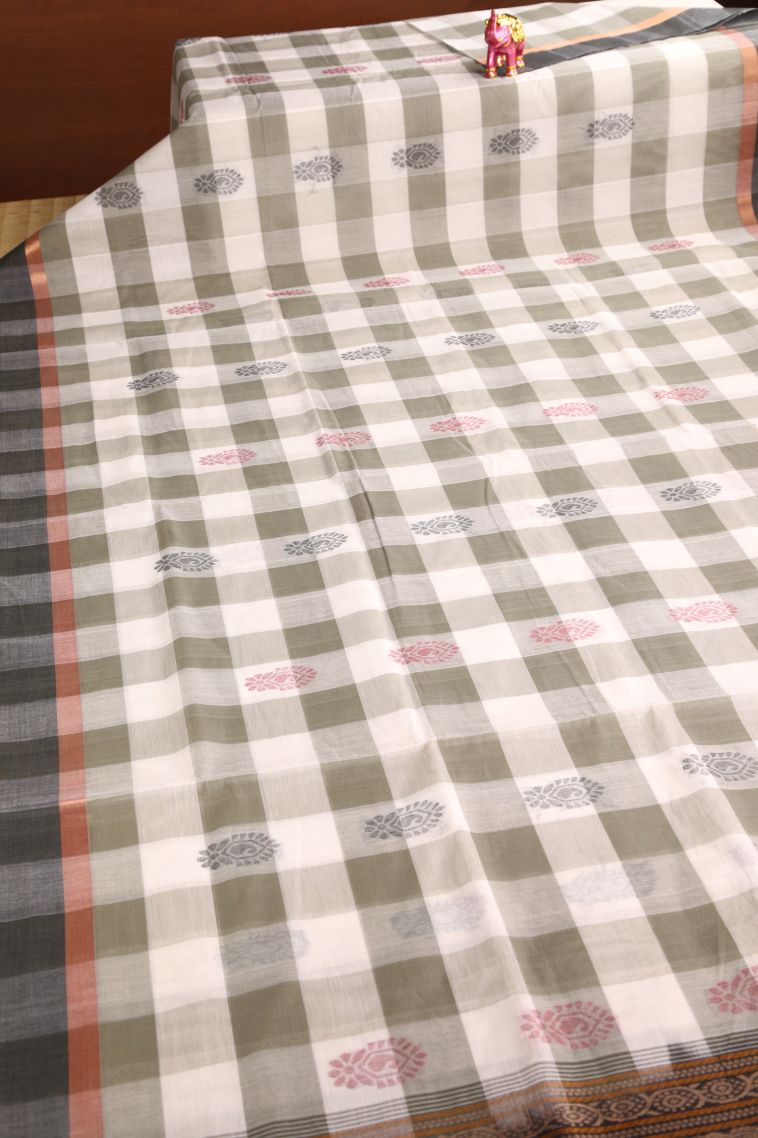 Cotton White Pure Handloom Kovai Cotton with Without Zari Zari Checks view 2