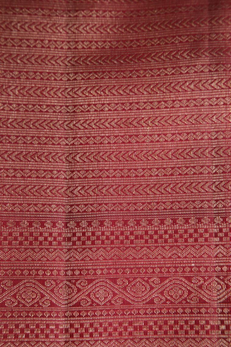 Sapphire Blue Kanchipuram Silk Sarees with Gold Zari Kolam Pattern view 3