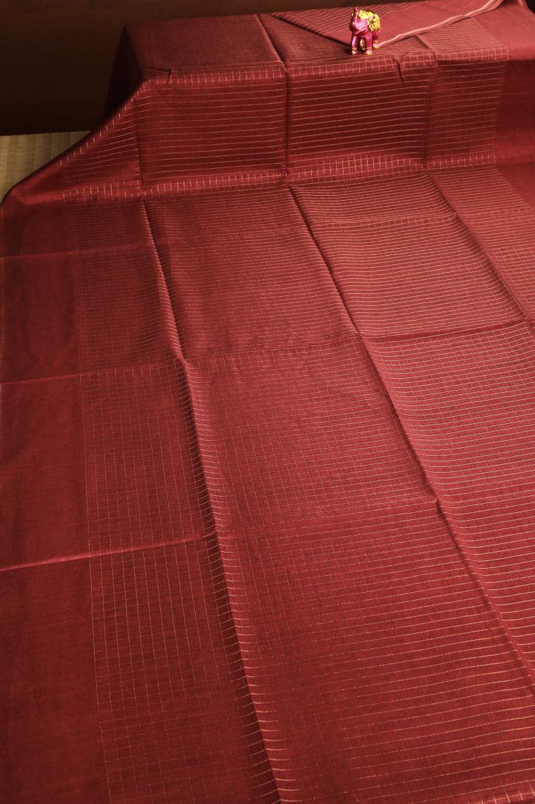 Apple Red Jute Sarees with Gold Zari Checks view 2