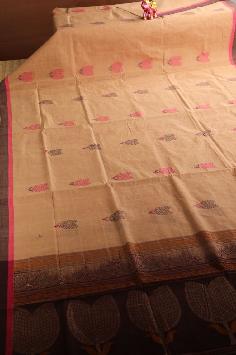 Sepia Yellow Pure Handloom Kovai Cotton with Without Zari Zari Floral Puttas view 2