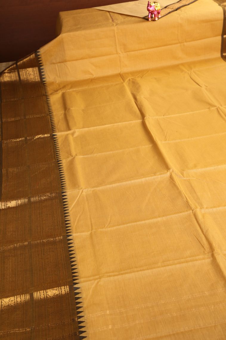 Shortbread Yellow Chettinad Cotton Sarees with Gold Zari Plain With Border view 2