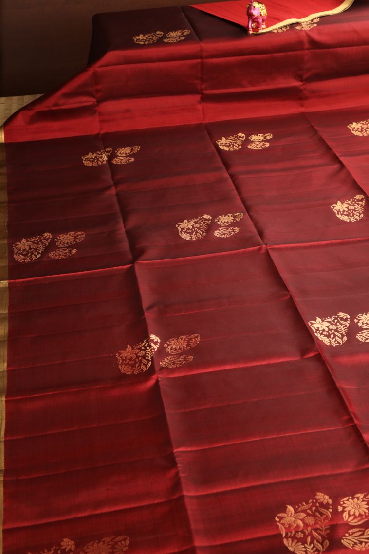 Dawn Red Soft Silk Saree with Gold Zari Floral Patterns view 2