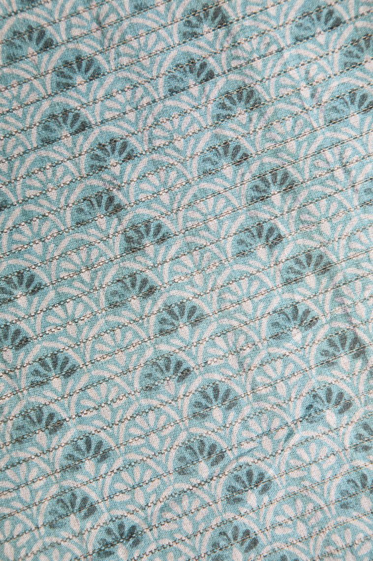 Cream White Semi Tussar Silk with Gold Zari Leaf Pattern view 3