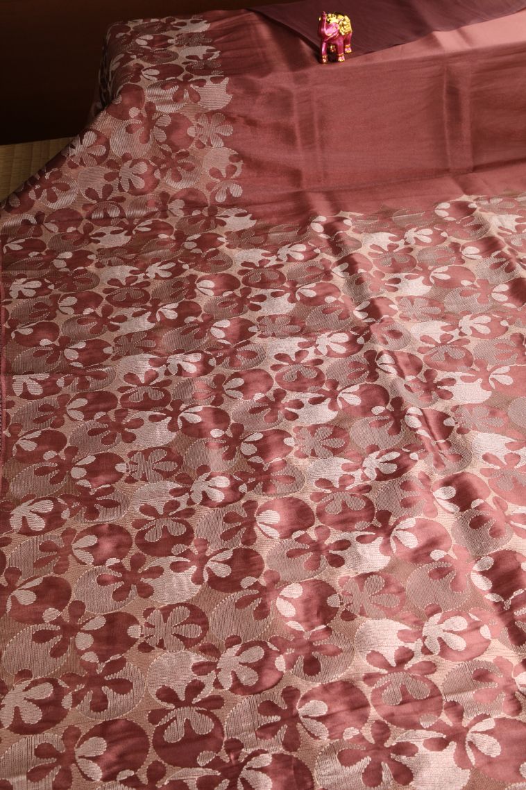 Blush Red Jute Sarees with Without Zari Zari Floral Patterns view 2