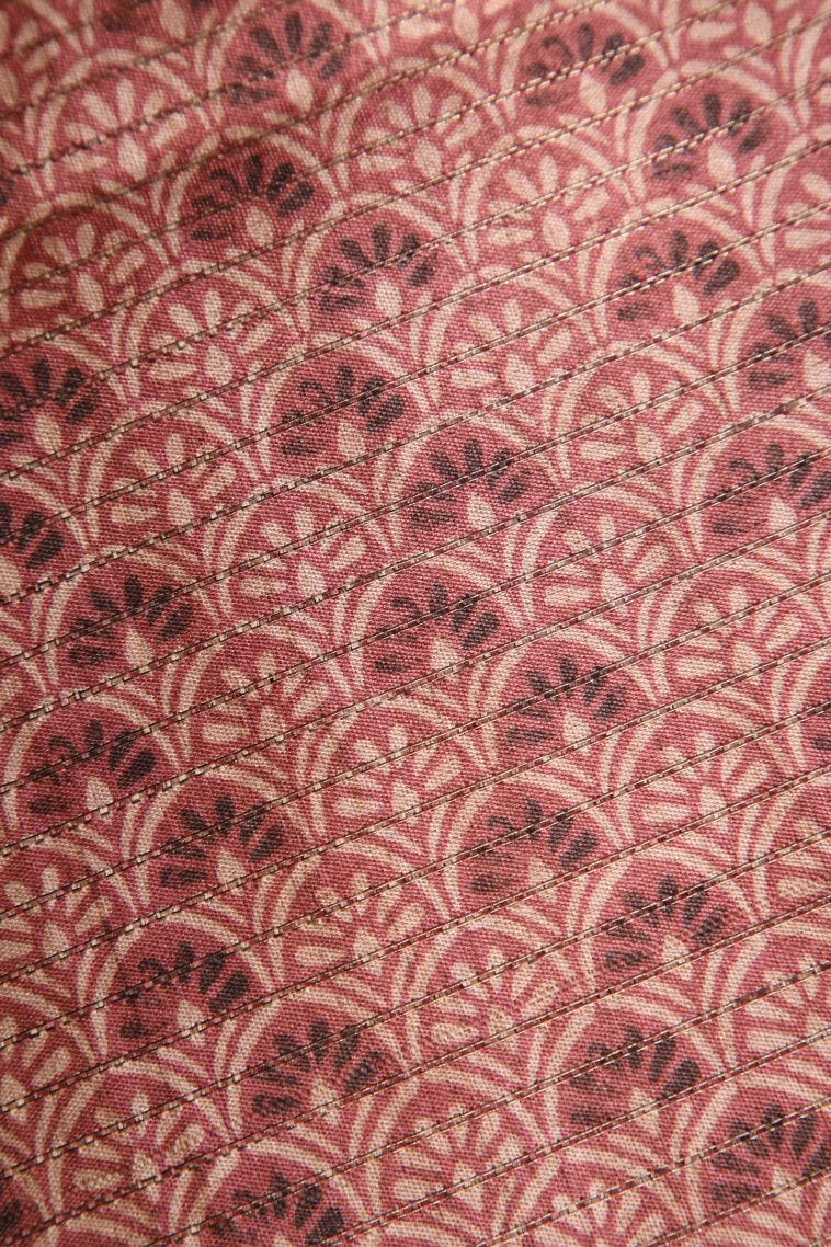 Flamingo Pink Semi Tussar Silk with Gold Zari Leaf Pattern view 3