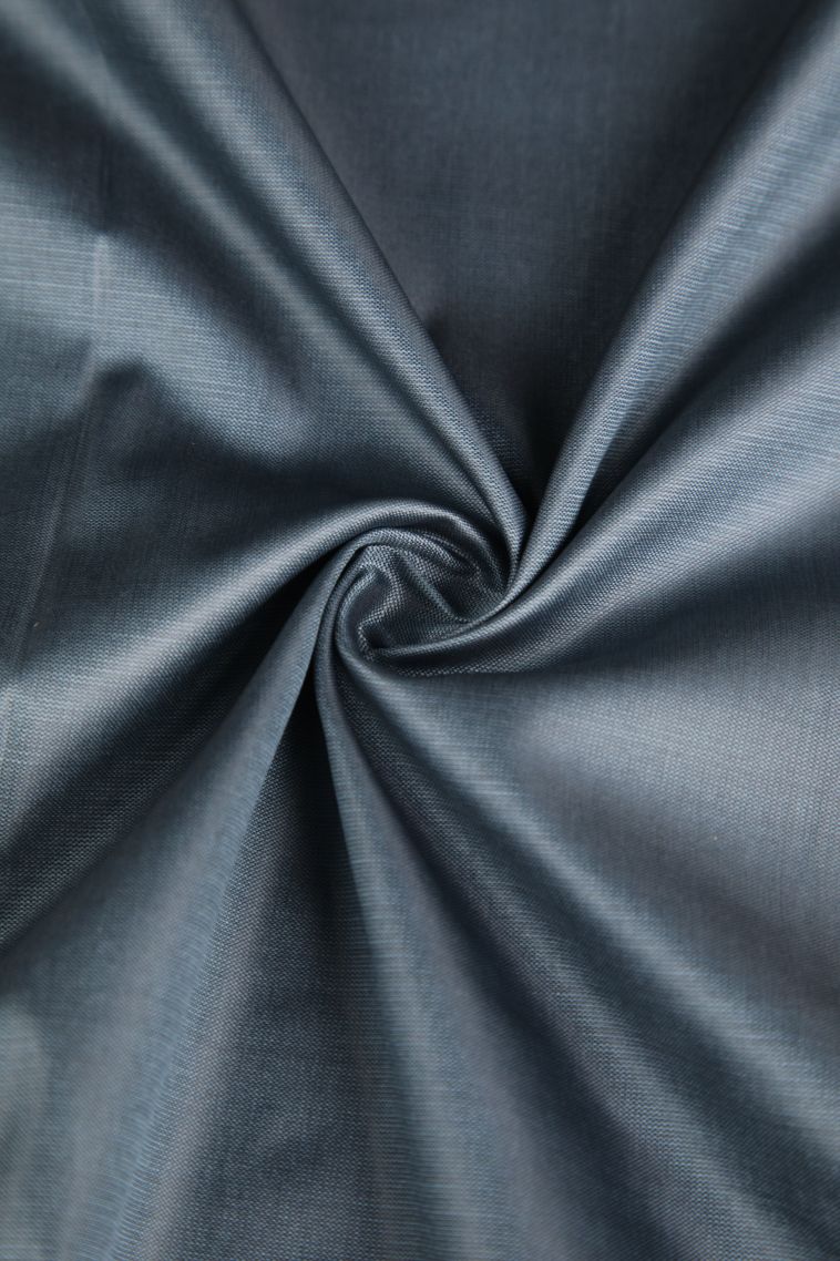Abbey Black Apoorva Silk Sarees with Gold Zari Plain view 4