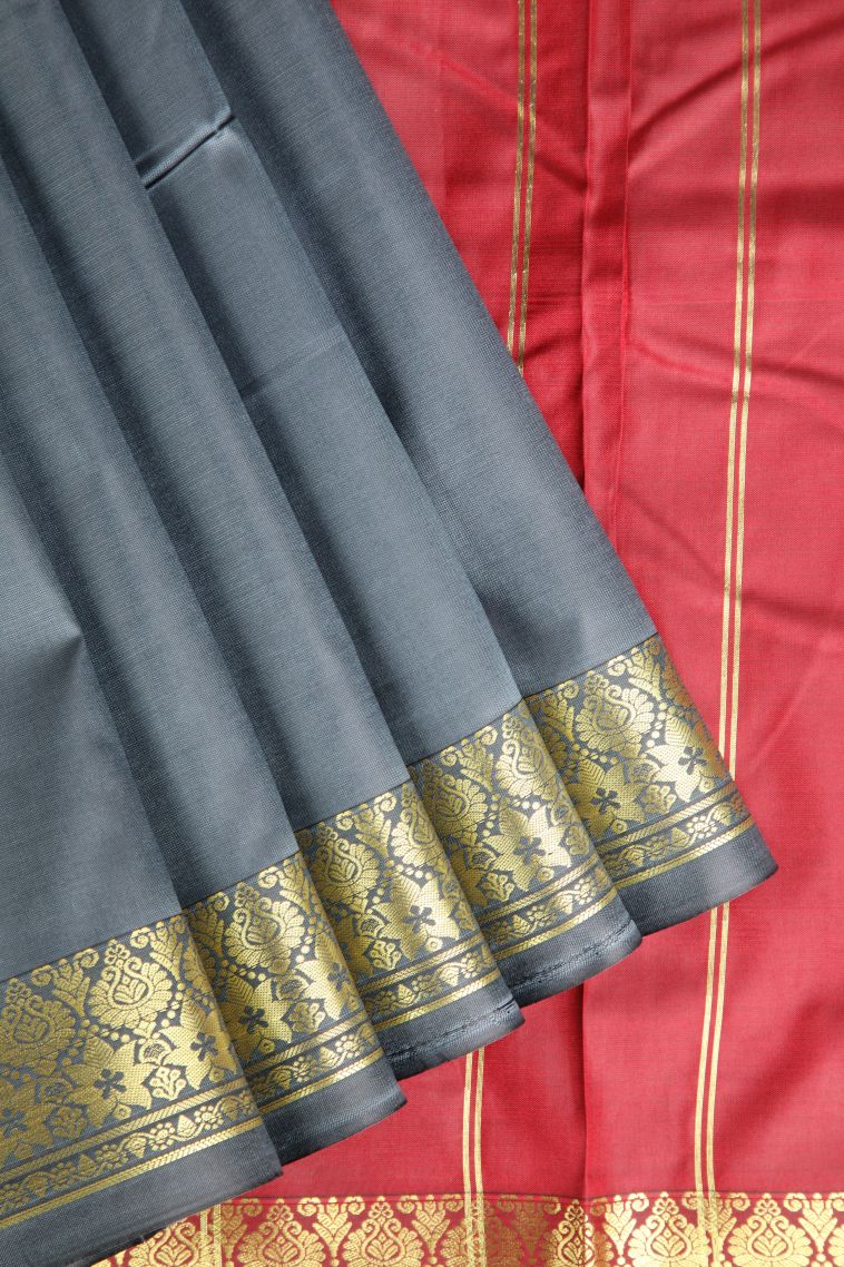 Abbey Black Apoorva Silk Sarees with Gold Zari Plain view 1