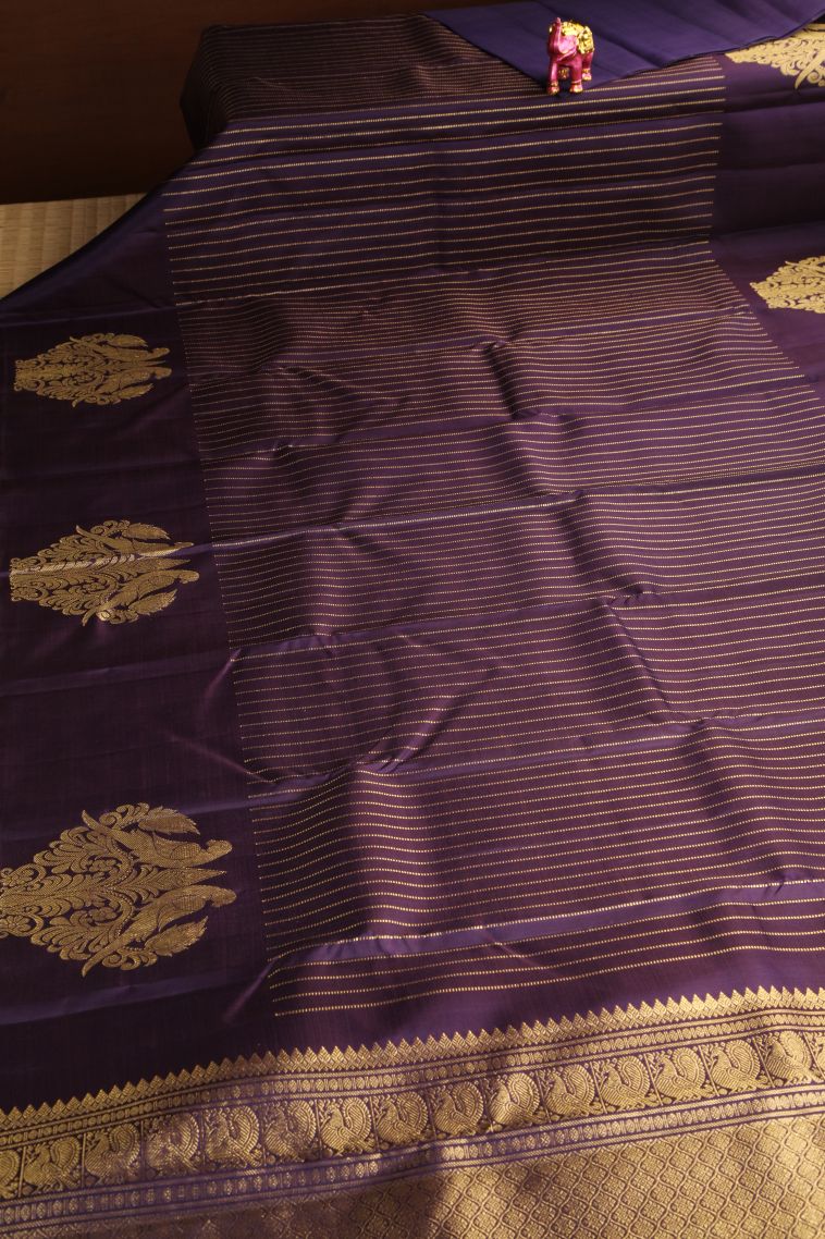 Bosenberry Purple Kanchipuram Silk Sarees with Gold Zari Straipes And Puttas view 2