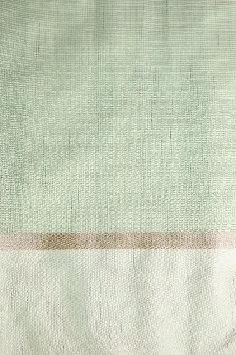 Pistachio Green Jute Sarees with Gold Zari Floral Puttas Embroidary view 3