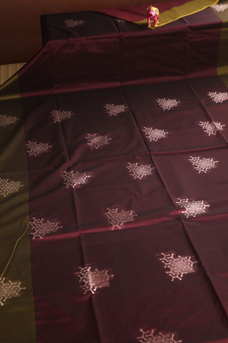Berry Red Silk Cotton Sarees with Silver Zari Geometric Shapes view 2